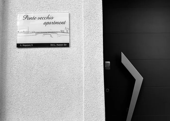 Ponte Vecchio Apartment